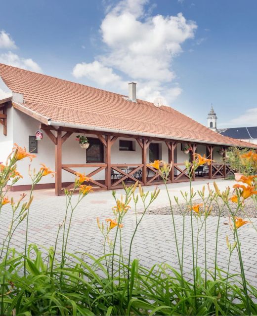 Tornácos Vendégház Sarud
