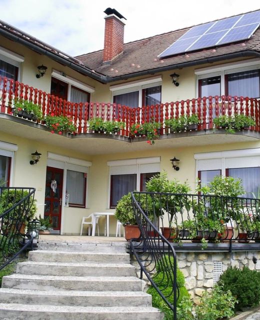 House Black Hévíz