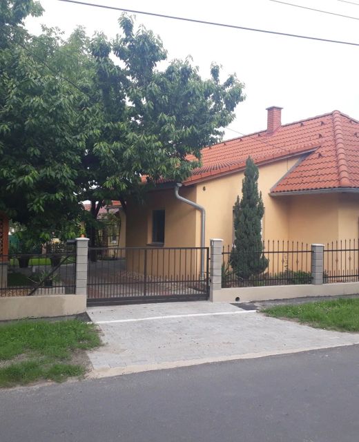 Tom Apartman Balatonboglár