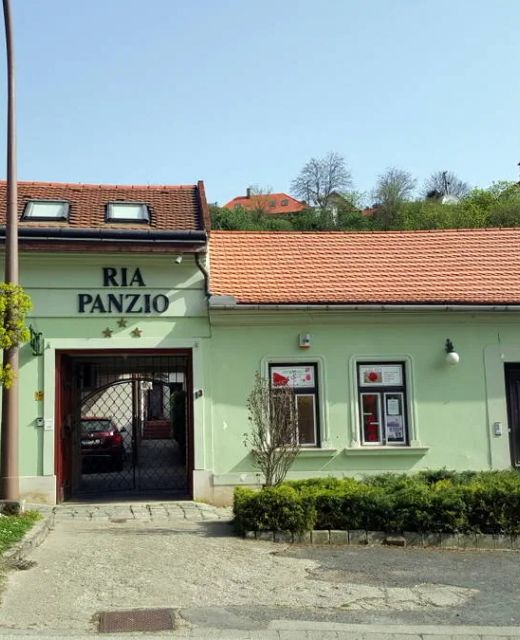 Ria Panzió Esztergom