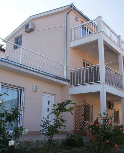 Apartments Nena Trogir