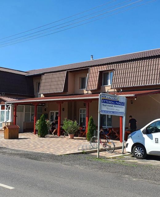 Kék Lagúna Étterem és Panzió Dombrád