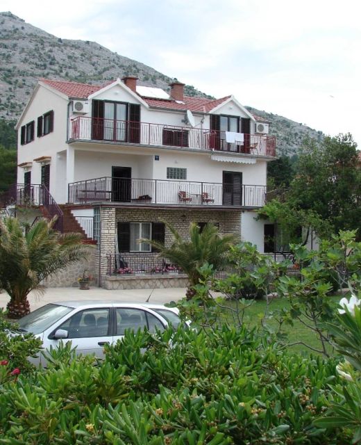 Apartmani i Sobe Luka Starigrad Paklenica