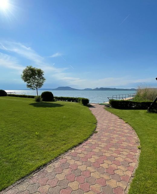 Hársas Apartmanház Balatonboglár