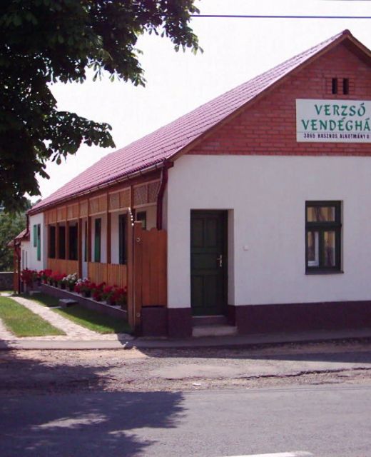 Verzsó Vendégház Pásztó