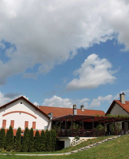 Tiffán's Pincészet és Panzió Villány