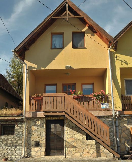 Hócza Apartmanház Szilvásvárad