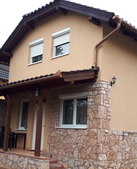 Fűzfa Apartman Tata