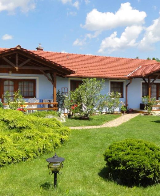 Familie Magyar Apartman Kék Ház Zalakaros 