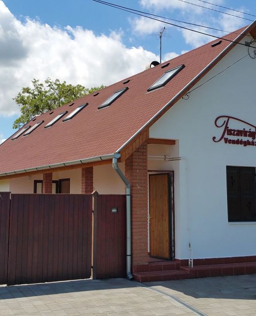 Tiszavirág Vendégház Tiszabábolna