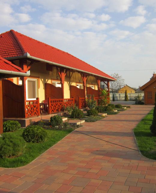 Hőforrás Szállások Cserkeszőlő