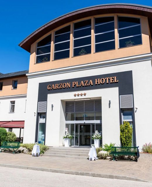 Hotel Garzon Plaza Győr