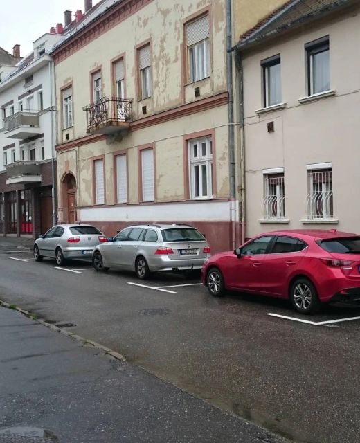 VargaZ Apartman Gold Debrecen