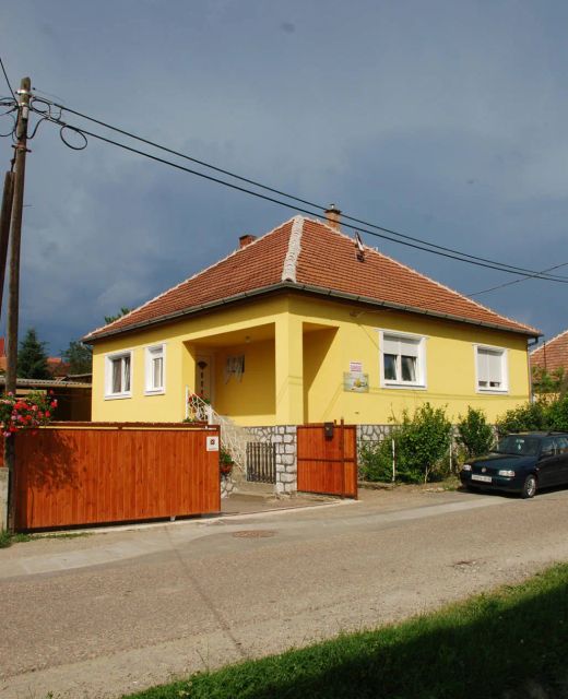 Sárgarózsa Vendégház Egerszalók