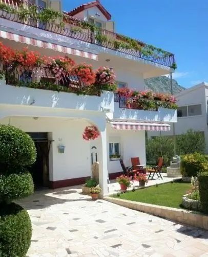 Apartmani Tomić Dugi Rat