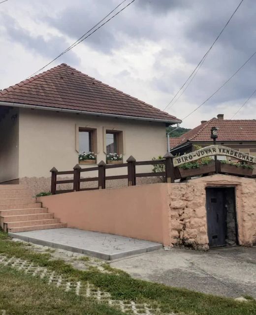 Bíró-Udvar Vendégház Mályinka