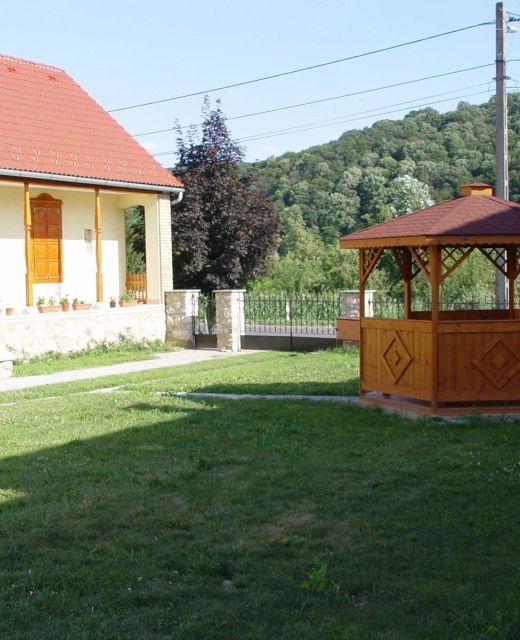 Finta Vendégház Vékény