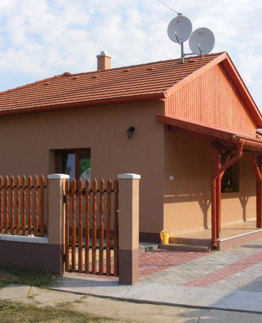 Tisza-Tavirózsa Vendégház Tiszaszőlős