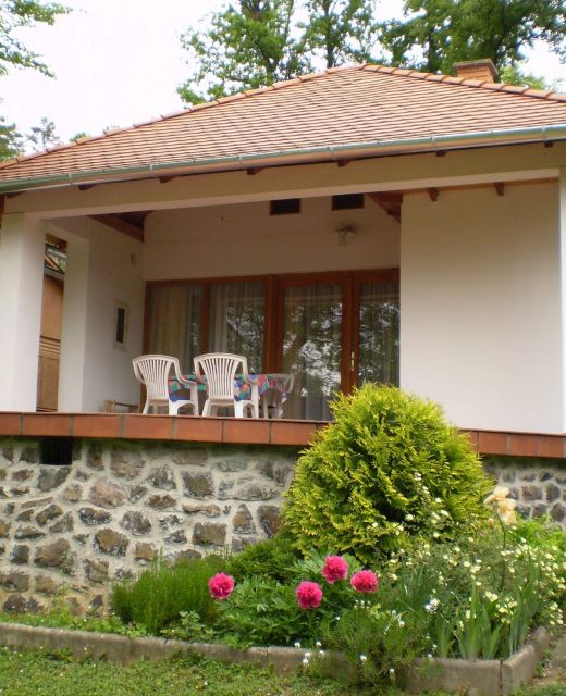 Mókus Villa Sikonda