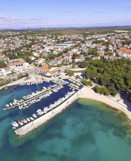 Apartments Near Hangar beach Vodice
