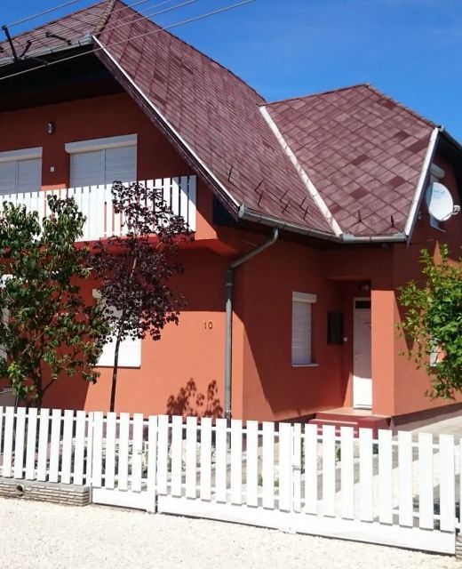 L&F Apartmanok Balatonboglár