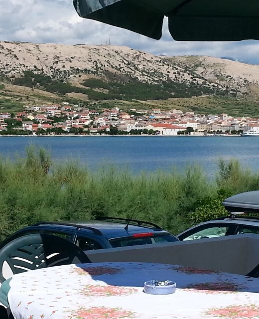 Apartments Ena Pag