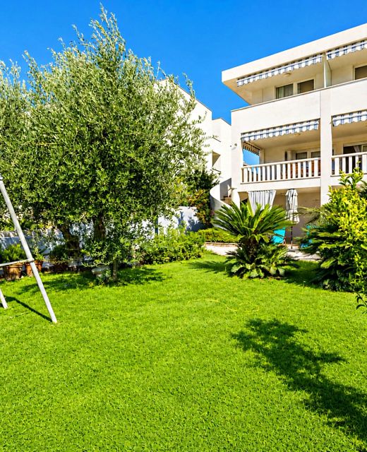 Apartment Marin Rogoznica