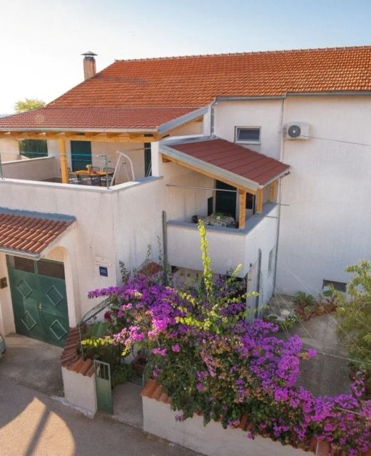 Apartments Anita summer Vodice