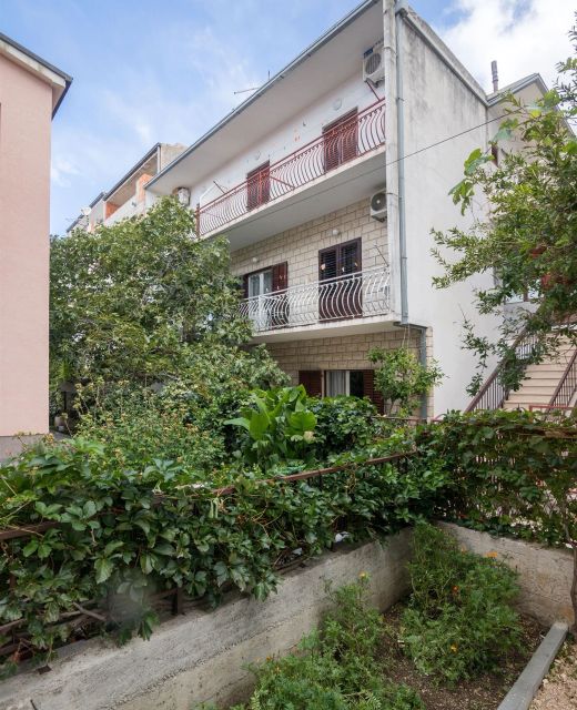 Apartments Željko Makarska