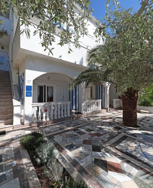 Apartments Family Gligora Mandre