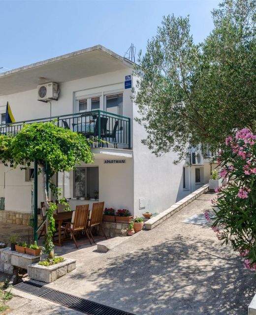 Apartments Jurica Drace
