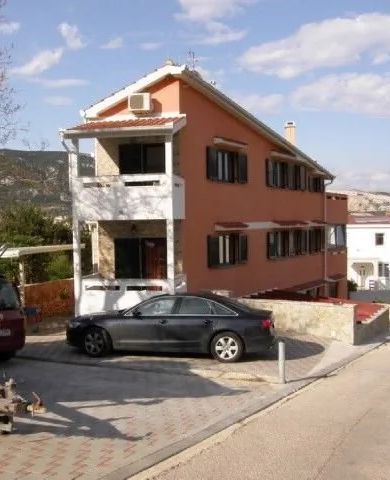 Apartments Pintar-Zarok Baska