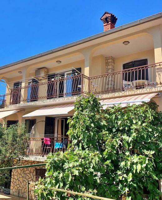 Apartments Šantić Čižići