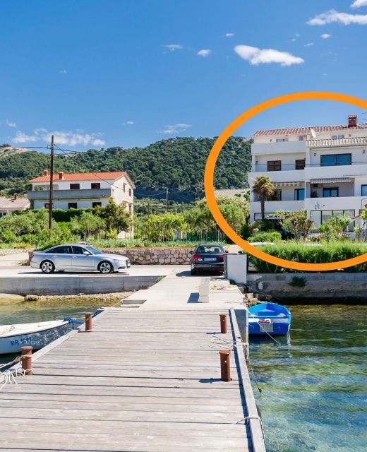 Apartments Near the sea Barbat