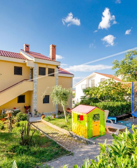 Apartments Ante Njivice