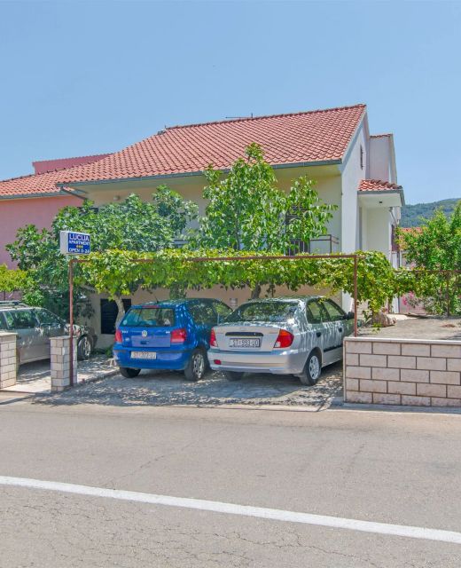 Apartments Božjidar Stari Grad