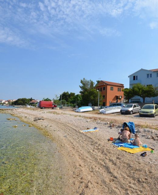 Apartment Veljko Brodarica