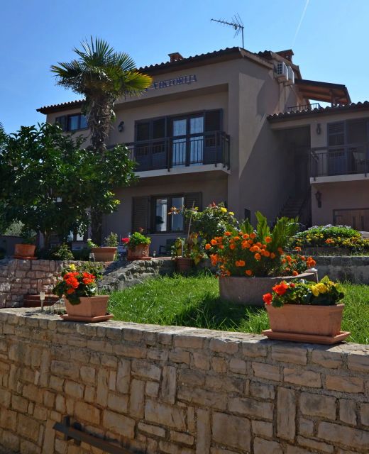 Apartments and Rooms Viktorija Pjescana Uvala