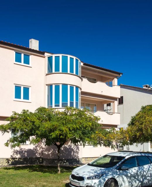 Apartments Zic / Mrakovcic Baska