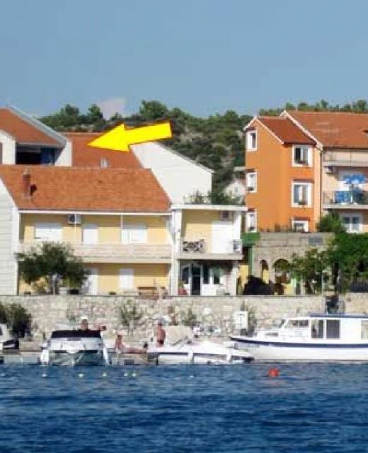Apartments Franciska Brodarica