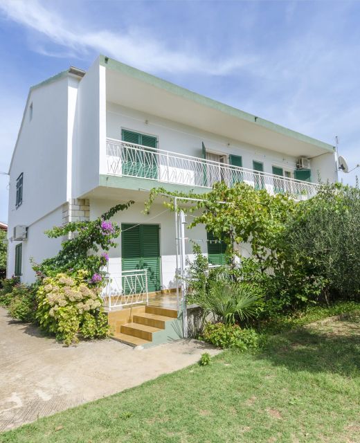 Apartments Secret Garden Vodice