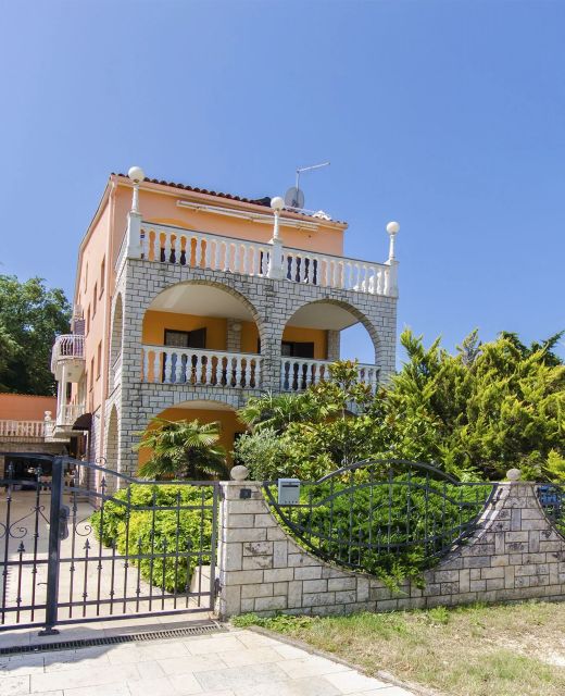 Apartments Drago Banjole