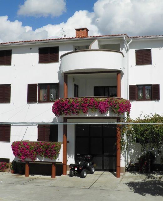 Apartments Grozdana Baska