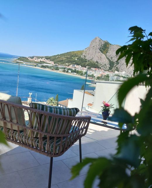 Apartment Sreta Omis