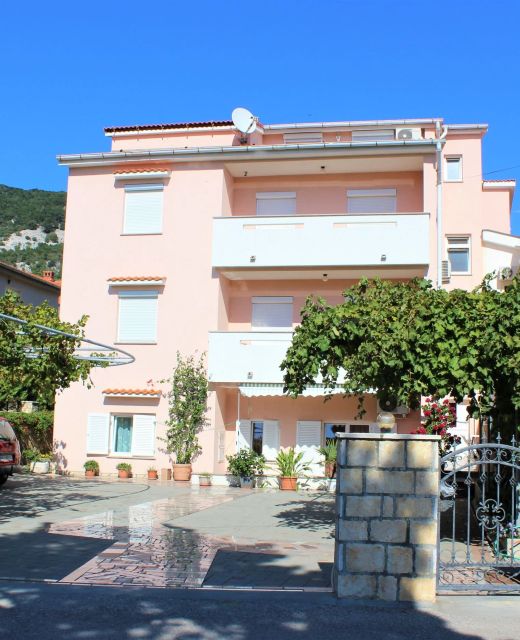 Apartments Lucijana Baska
