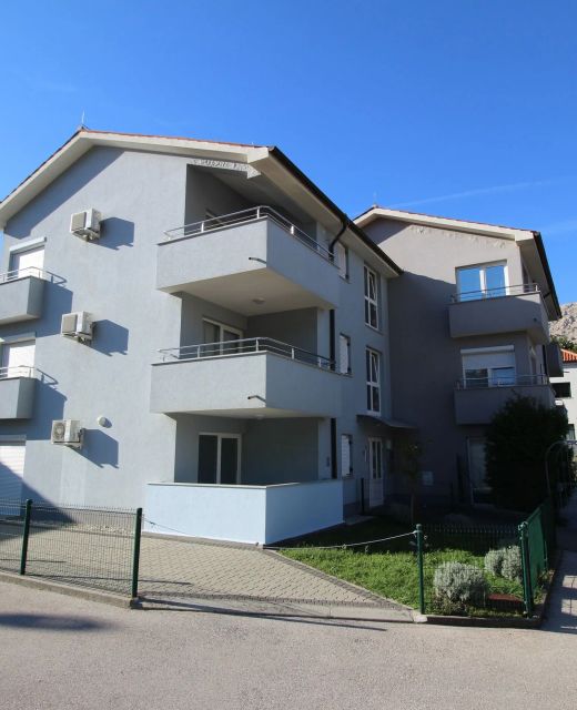 Apartments Osmanović-Hrabrić Baska