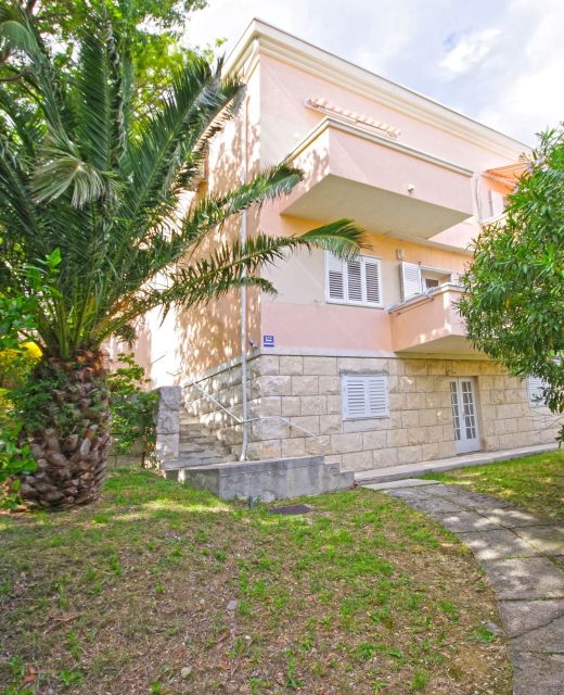 Apartments Vesna Makarska
