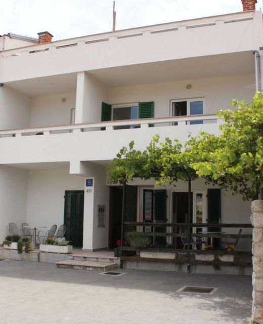 Apartments Moštak Baska
