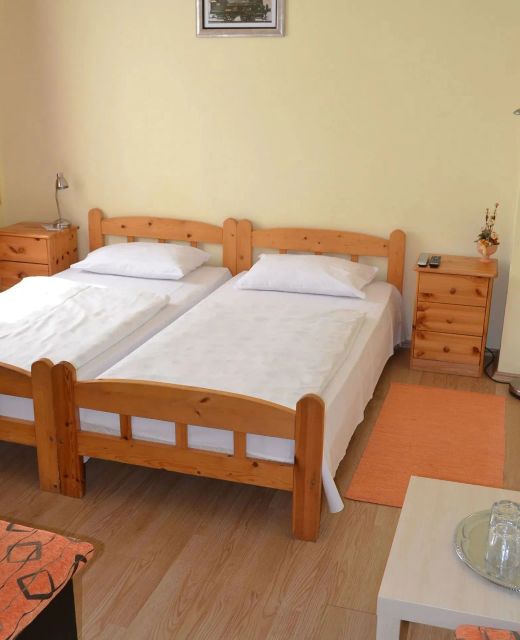 Lokomotiv Motel Eger