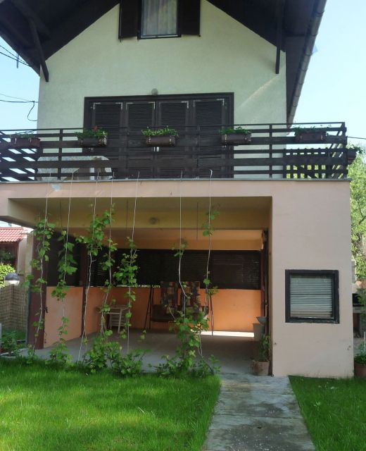 Sárga Pihenőház Szeged